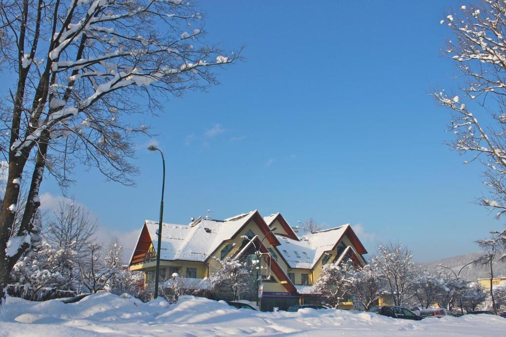 Jawor Pokoje I Apartamenty Zakopane Exterior photo
